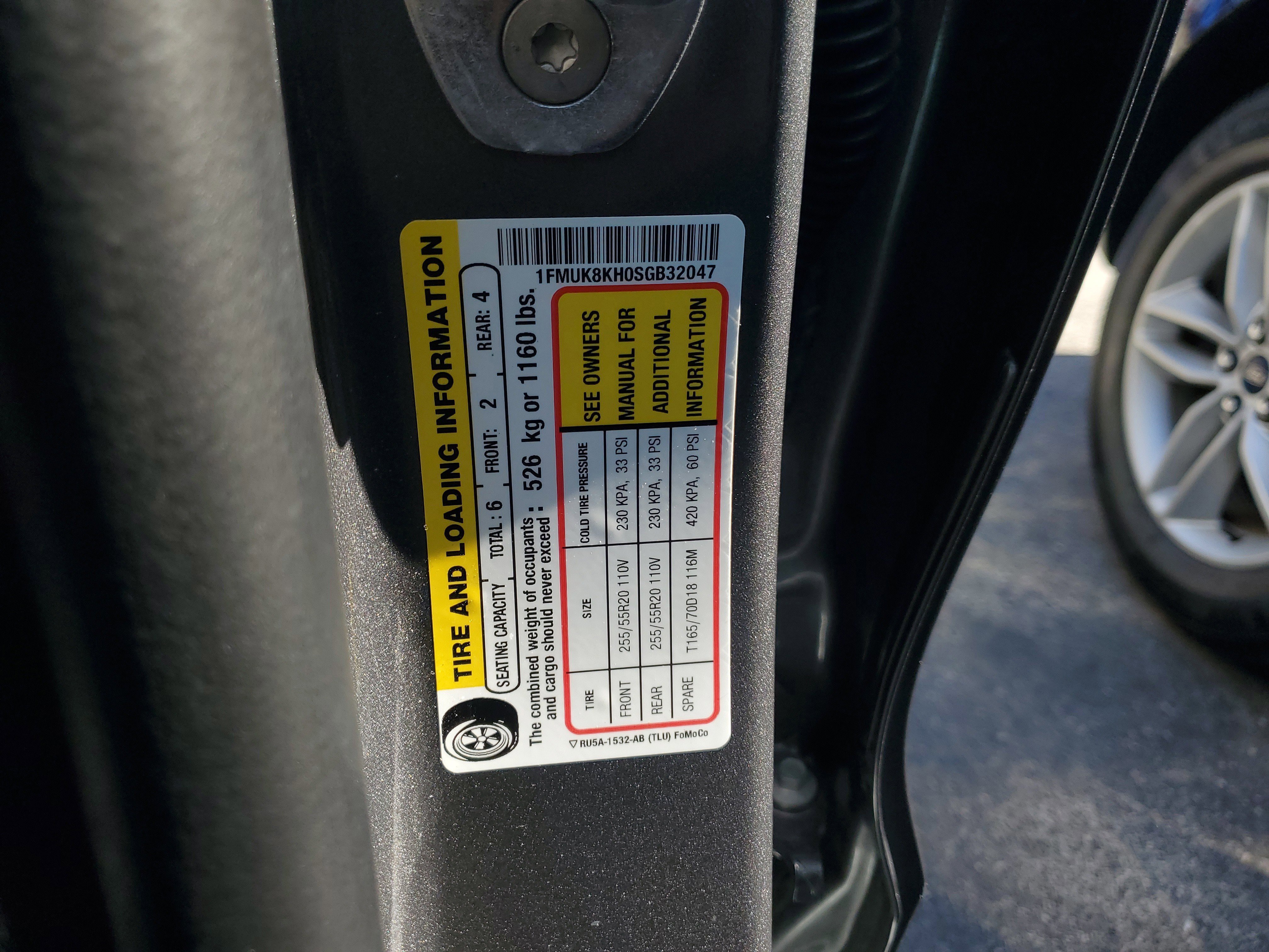 Certified 2025 Ford Explorer ST-Line image 31