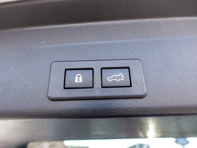 Used 2024 Subaru Ascent Premium w/ Convenience Package AWD/4WD image 29