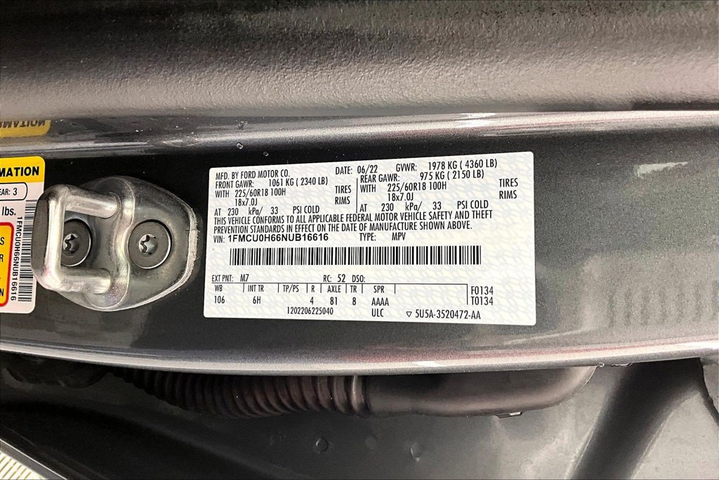 Certified 2022 Ford Escape SEL FWD image 35