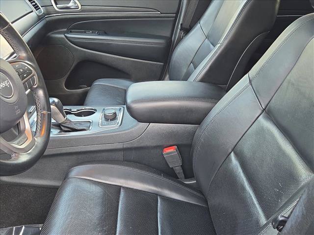 Used 2020 Jeep Grand Cherokee Limited w/ Luxury Group II AWD/4WD image 16