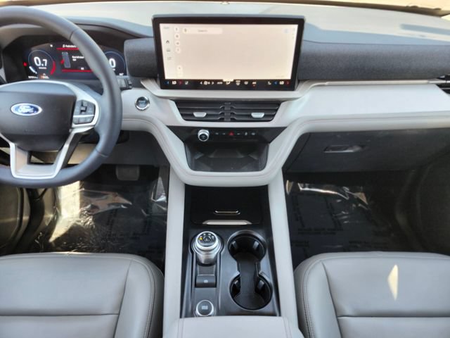 Certified 2025 Ford Explorer Active w/ Active Comfort Package AWD/4WD image 14