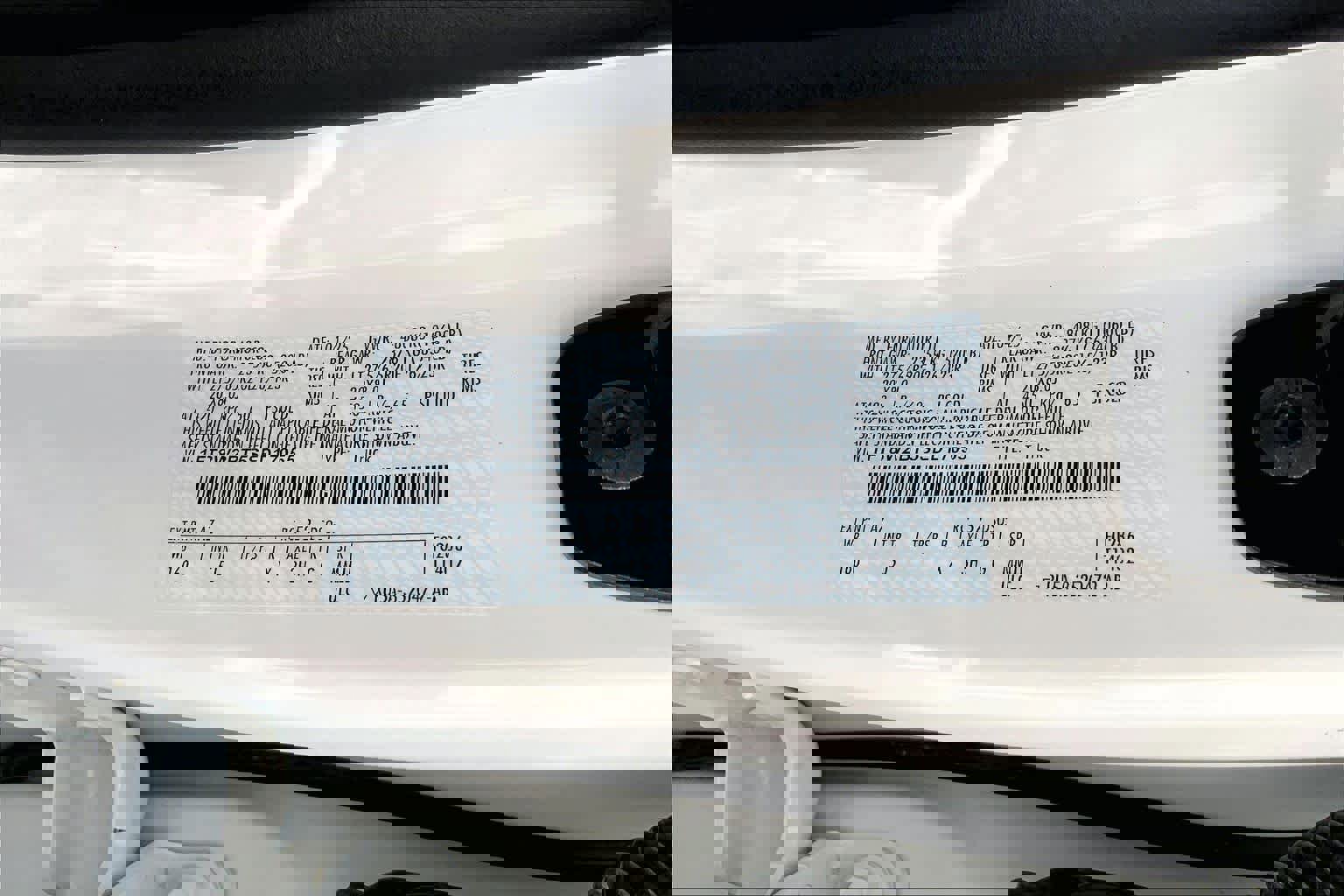 Certified 2025 Ford F250 Lariat w/ Chrome Package image 32