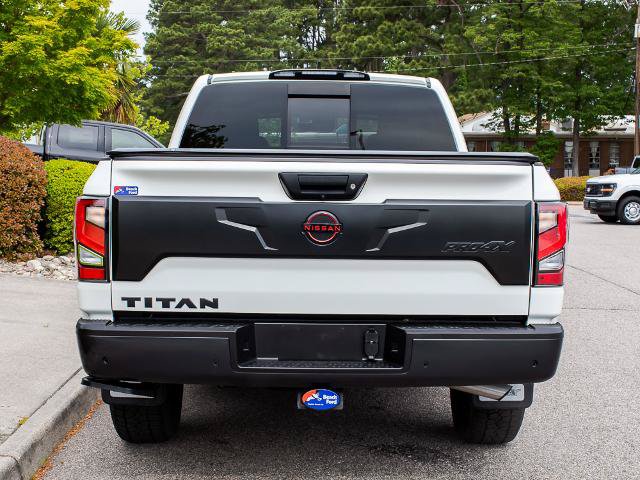Used 2024 Nissan Titan PRO-4X w/ Pro-4x Utility Package AWD/4WD image 4