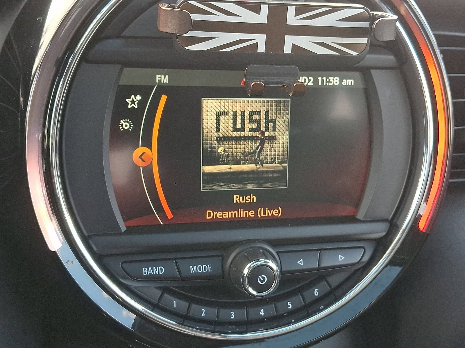 Used 2020 MINI Cooper S image 22