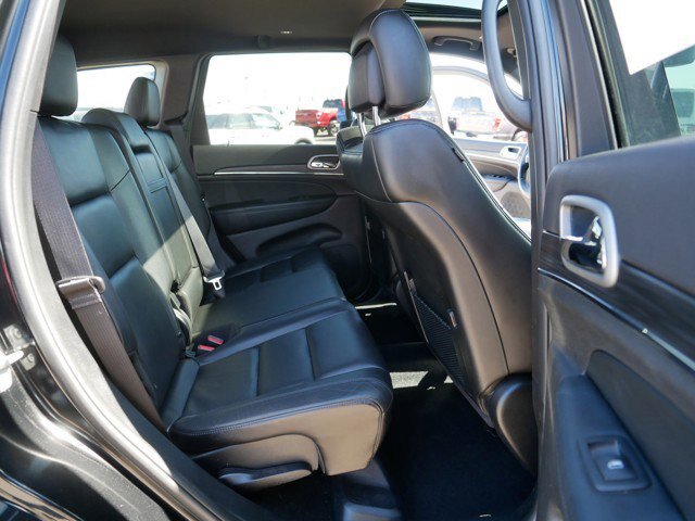 Used 2020 Jeep Grand Cherokee Limited w/ Trailer Tow Group IV AWD/4WD image 18