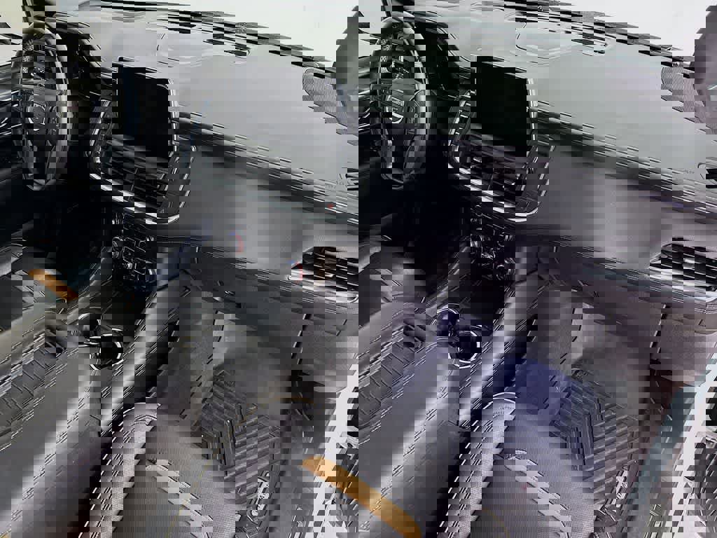 Used 2021 GMC Yukon AT4 image 33