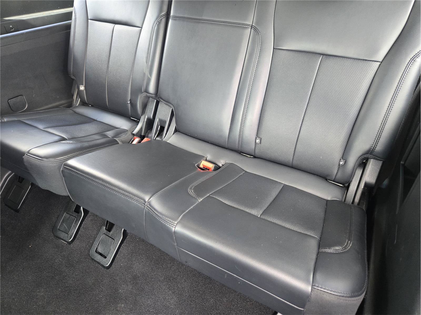Certified 2024 Ford Expedition XLT AWD/4WD image 30