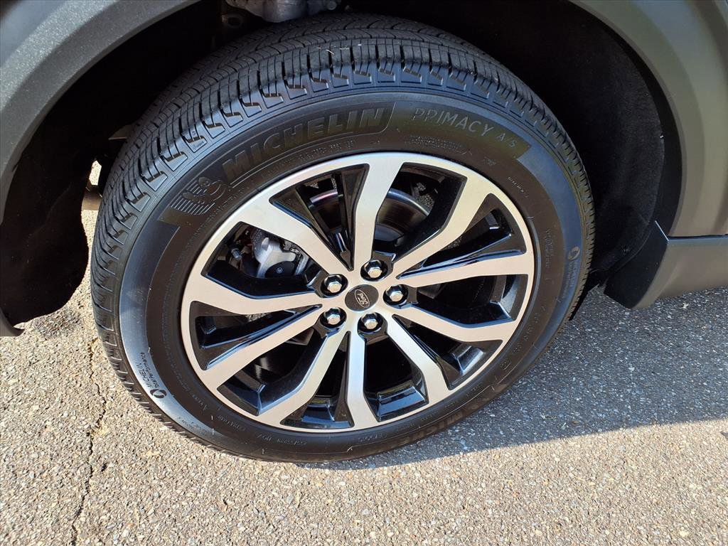 Certified 2025 Ford Explorer ST-Line image 20