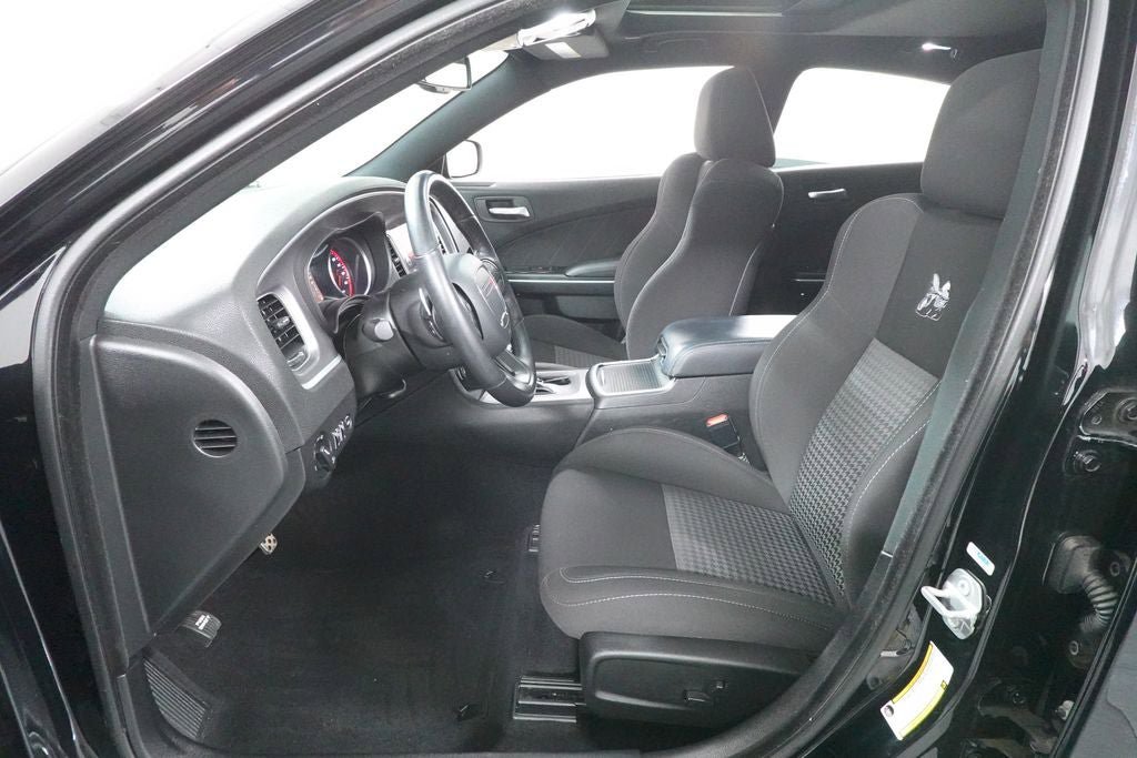 Used 2022 Dodge Charger Scat Pack RWD image 23