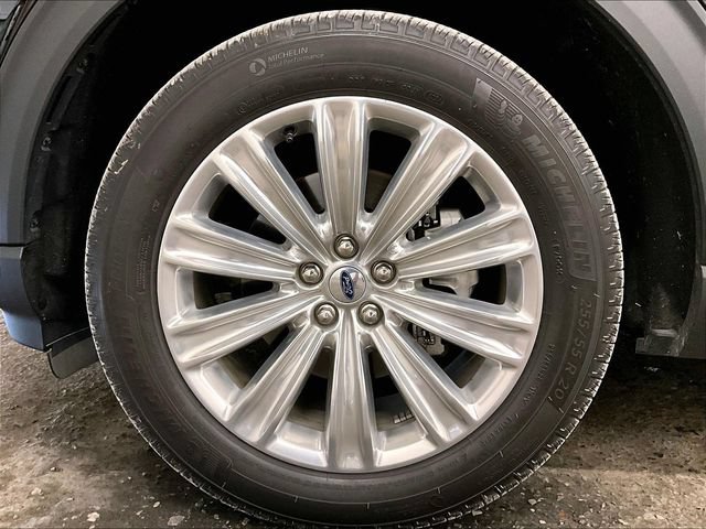 Certified 2024 Ford Explorer Limited w/ Equipment Group 301A AWD/4WD image 8