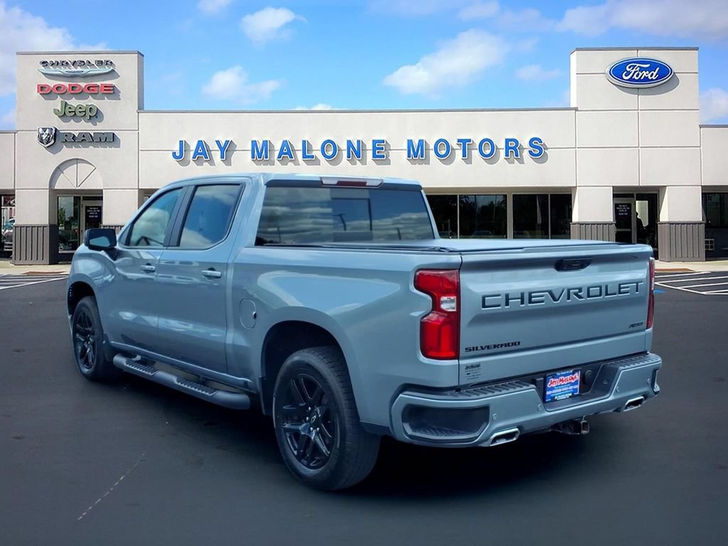 Used 2023 Chevrolet Silverado 1500 RST AWD/4WD image 5