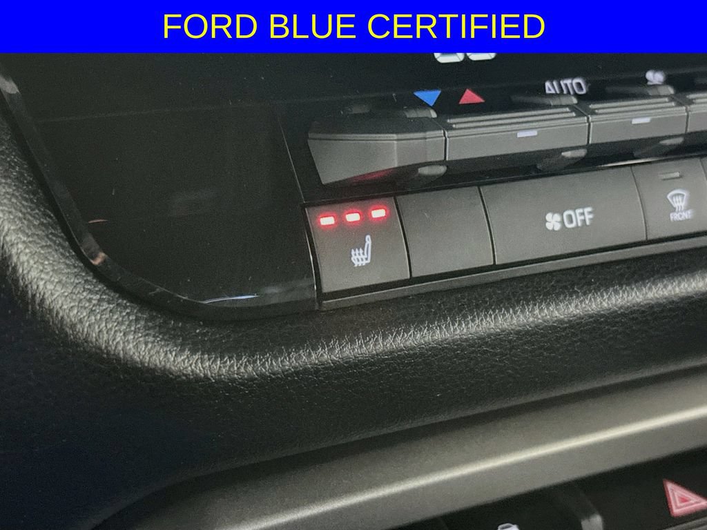Used 2025 Toyota Tundra SR5 w/ SR5 Premium Package AWD/4WD image 23