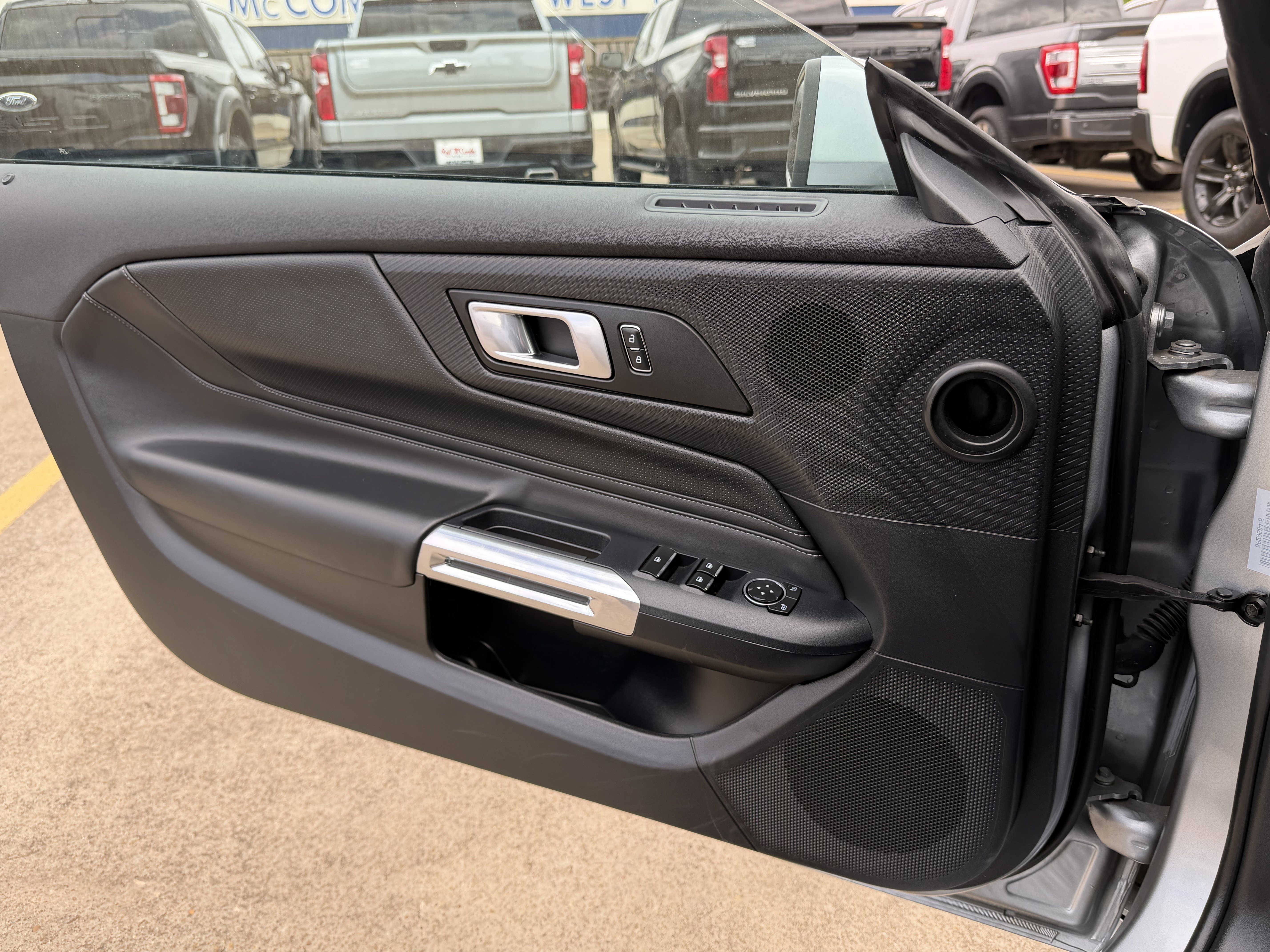Certified 2025 Ford Mustang Premium RWD image 17