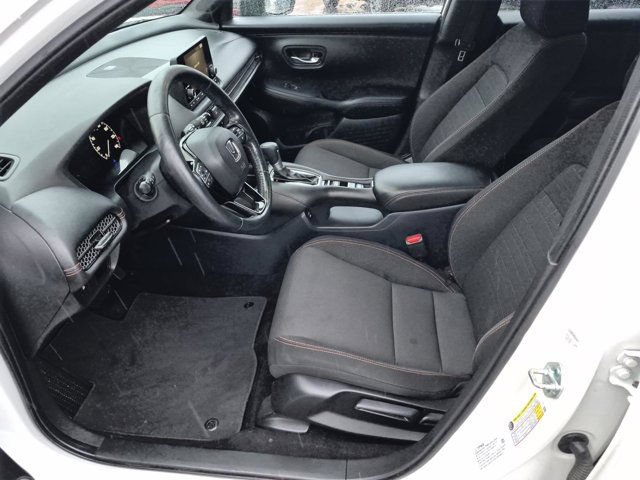 Used 2024 Honda HR-V Sport image 9