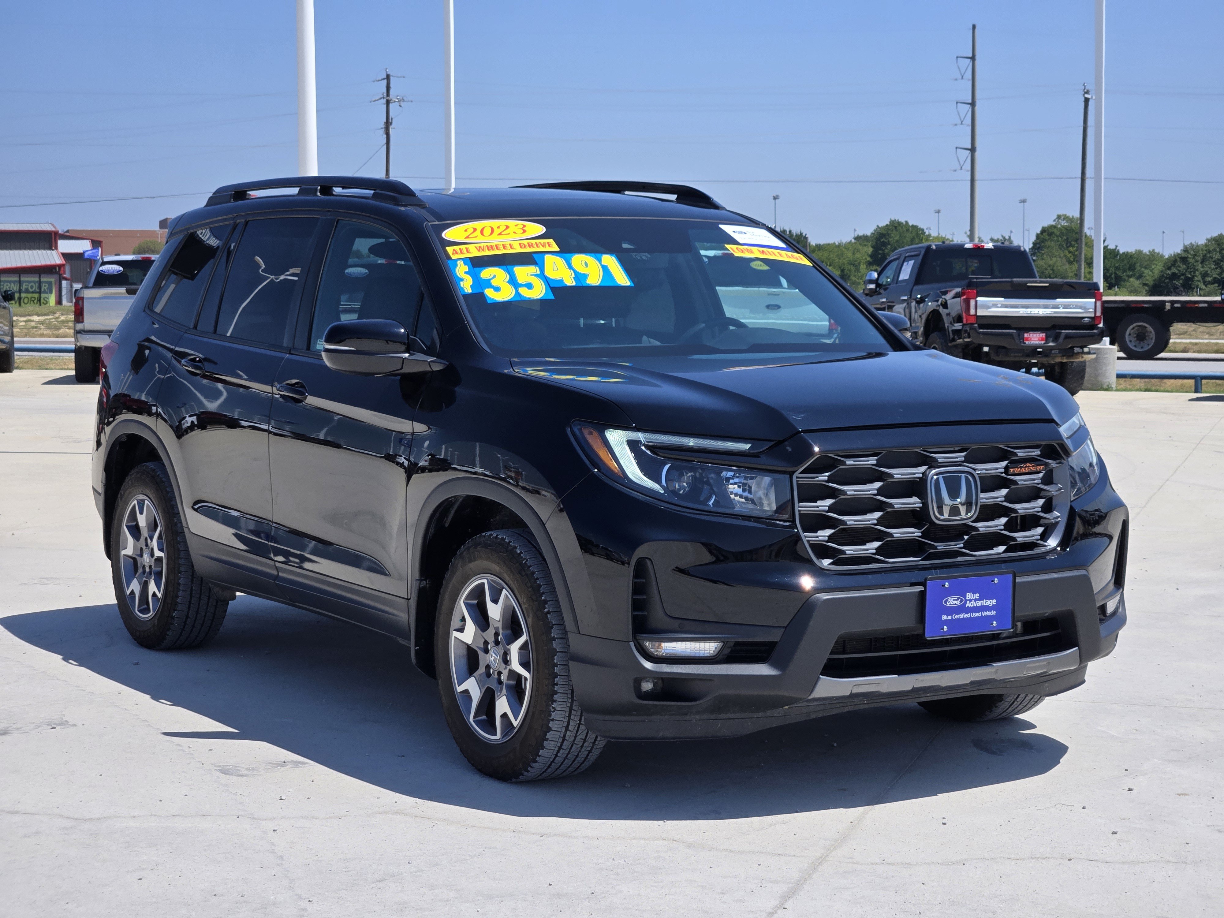 Used 2023 Honda Passport TrailSport image 4