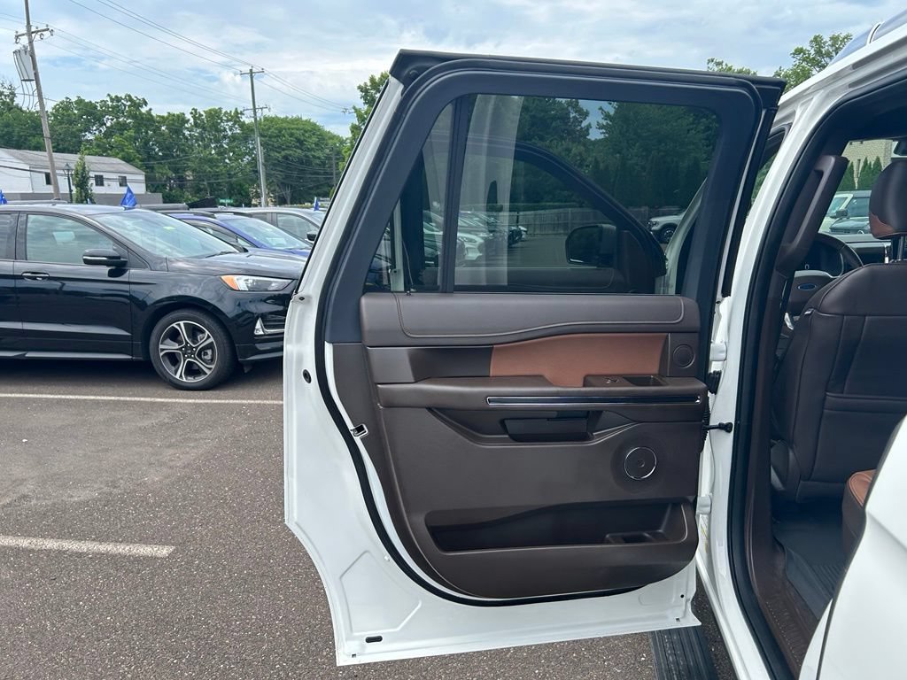 Certified 2022 Ford Expedition Max King Ranch AWD/4WD image 17