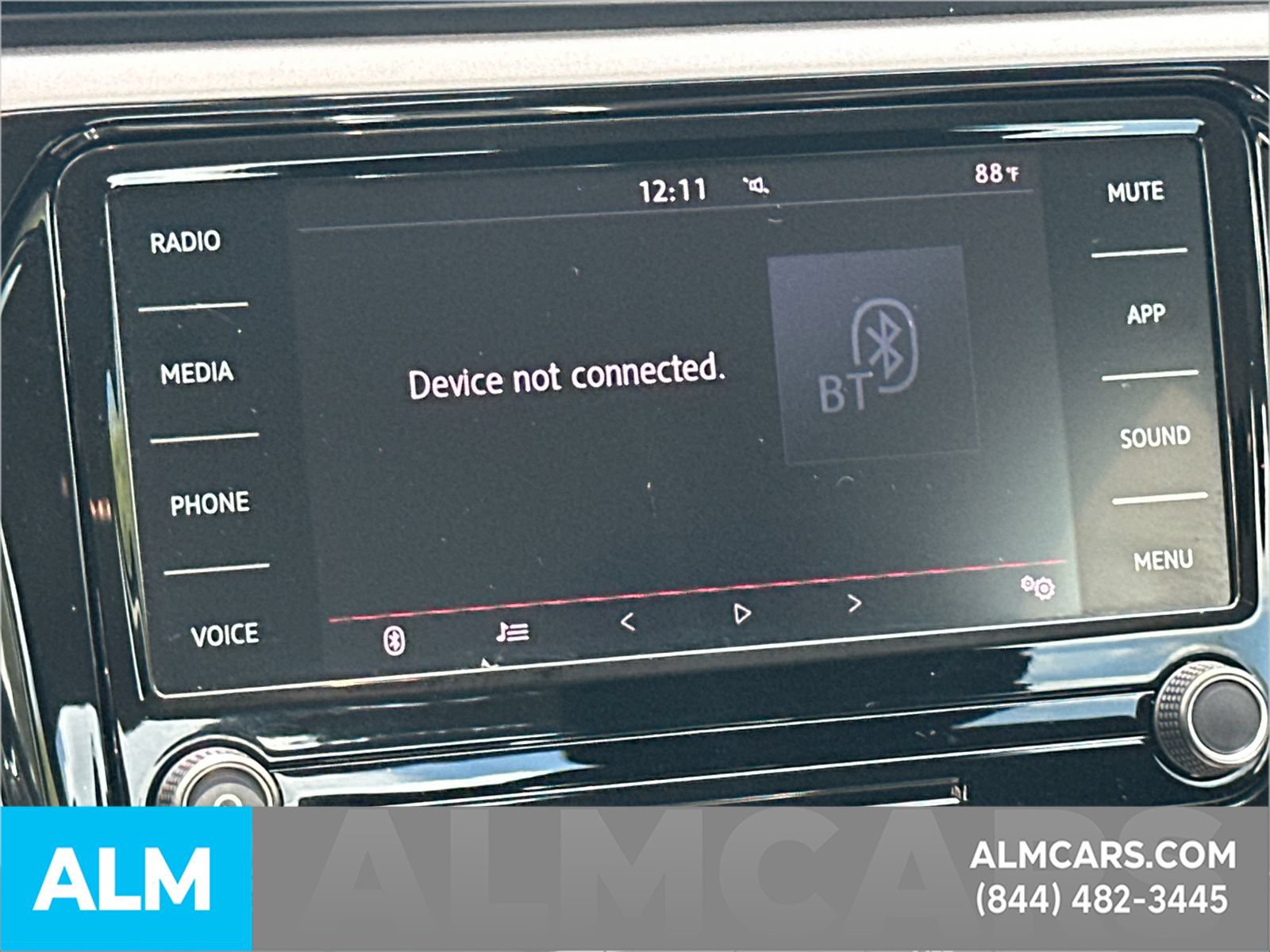 Used 2020 Volkswagen Passat 2.0T S FWD image 31