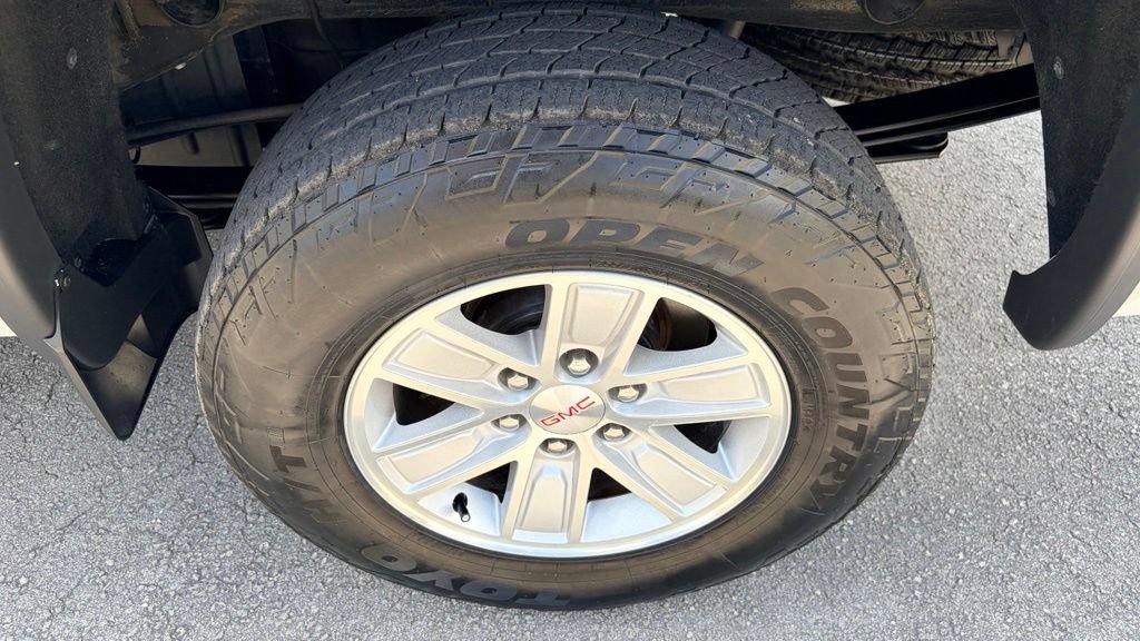 Used 2018 GMC Sierra 1500 SLE w/ SLE Value Package AWD/4WD image 29