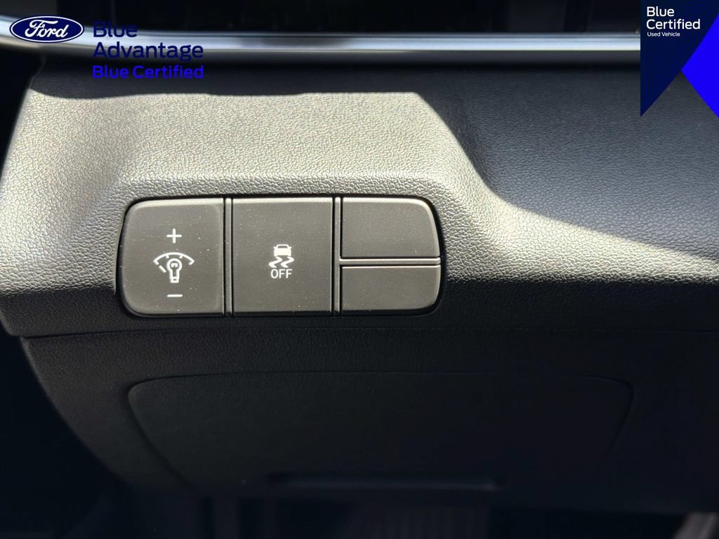 Used 2024 Hyundai Elantra SEL FWD image 30
