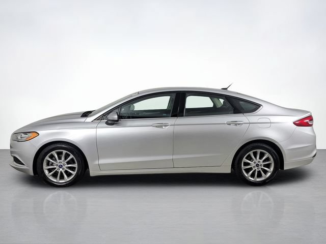 Certified 2017 Ford Fusion SE w/ Fusion SE Technology Package FWD image 7