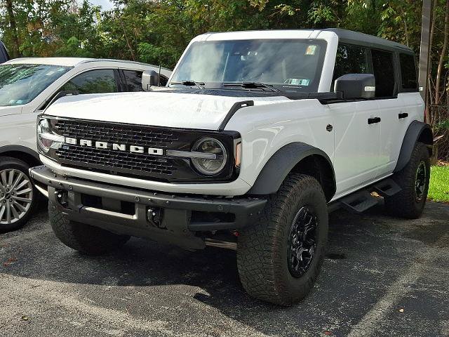 Certified 2023 Ford Bronco Wildtrak AWD/4WD image 3