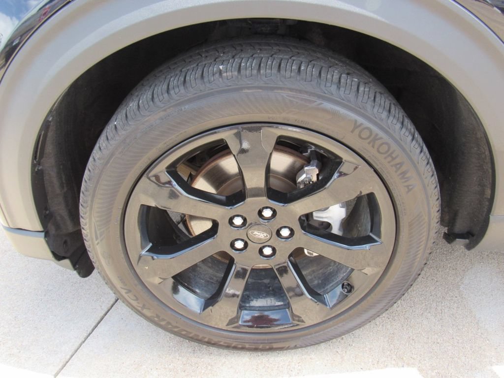 Certified 2023 Ford Explorer ST-Line w/ Class IV Trailer Tow Package RWD image 10