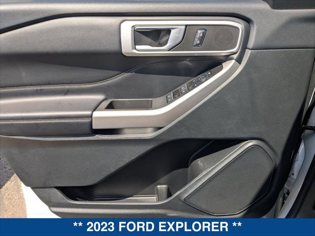 Certified 2023 Ford Explorer XLT w/ Equipment Group 202A RWD image 10