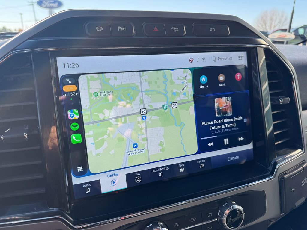 Certified 2022 Ford F350 Lariat w/ Chrome Package image 29