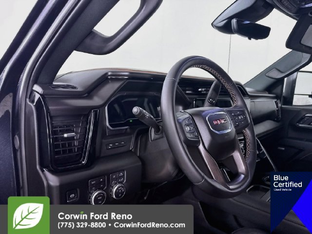Used 2025 GMC Sierra 2500 AT4 w/ AT4 Premium Plus Package AWD/4WD image 12