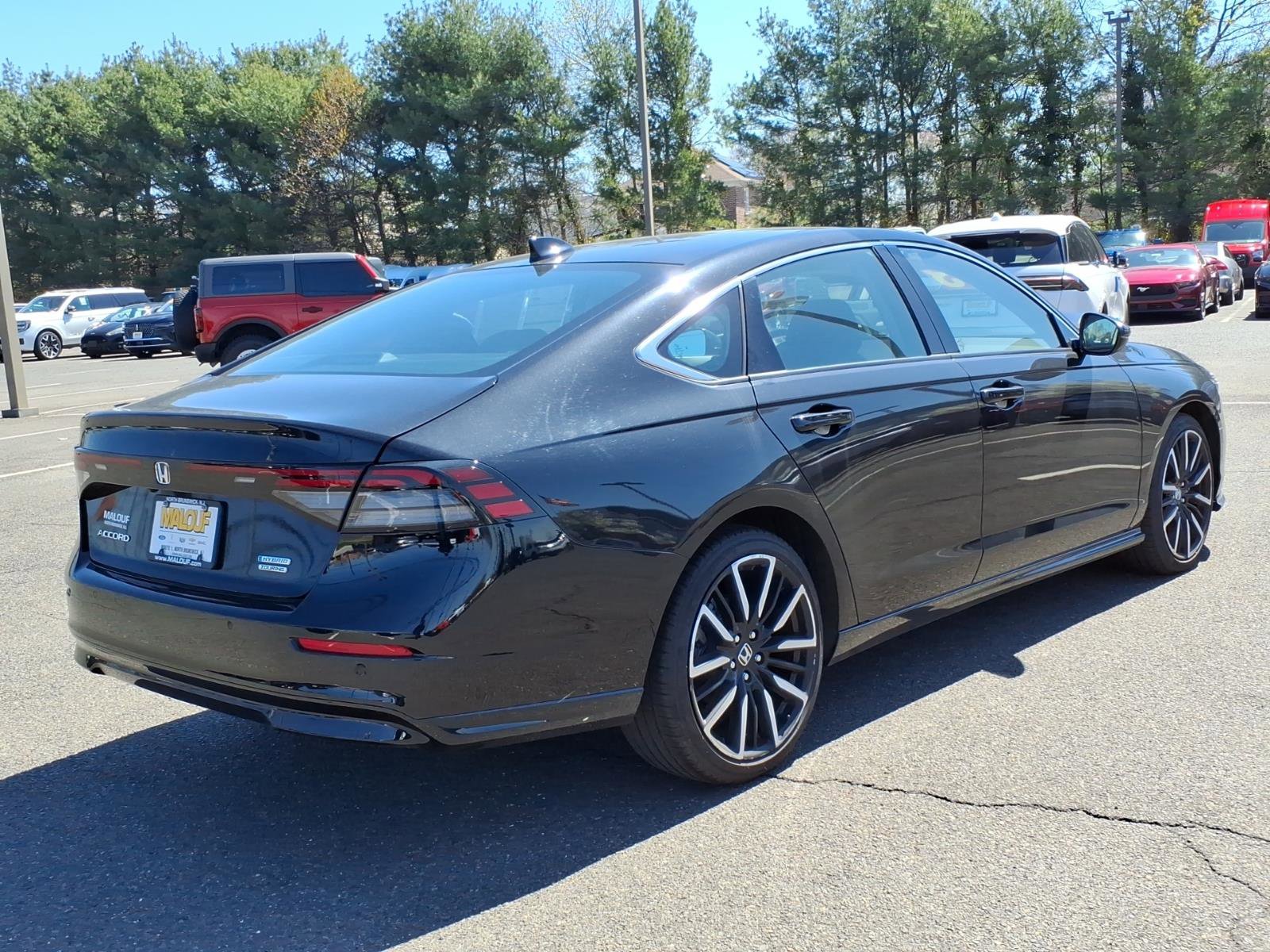 Used 2023 Honda Accord Touring image 6