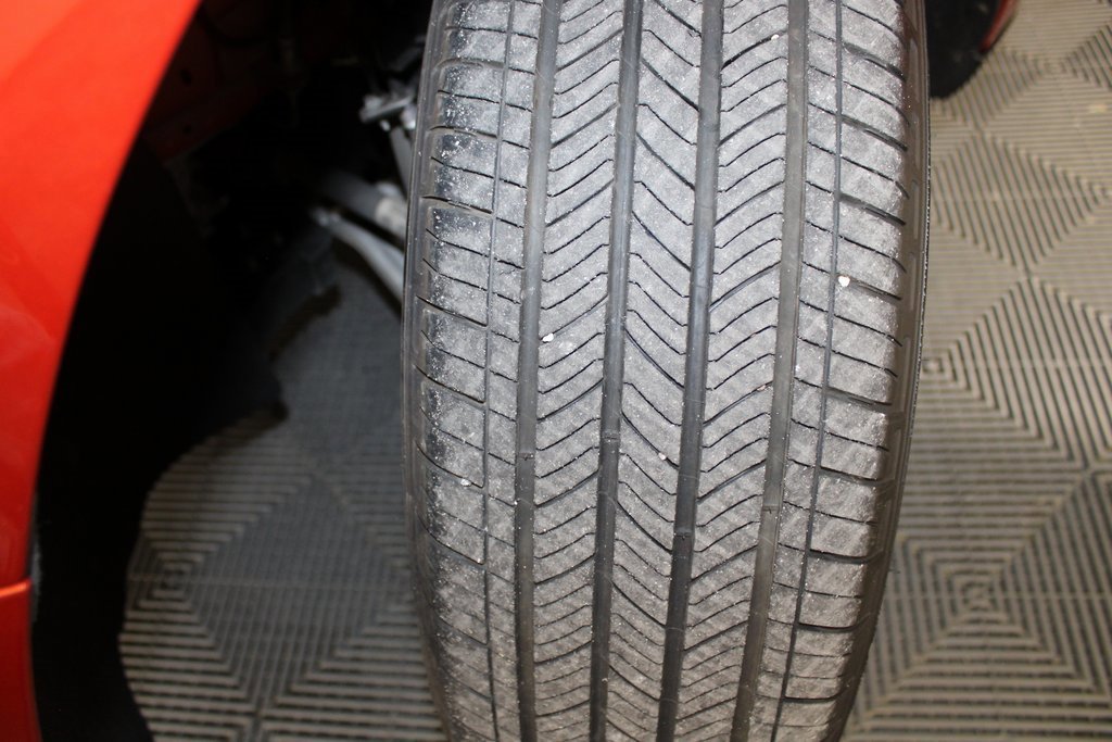 Certified 2024 Ford Maverick Lariat w/ Black Appearance Package image 24