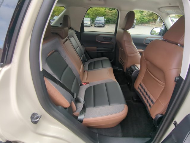 Certified 2024 Ford Bronco Sport Outer Banks AWD/4WD image 24