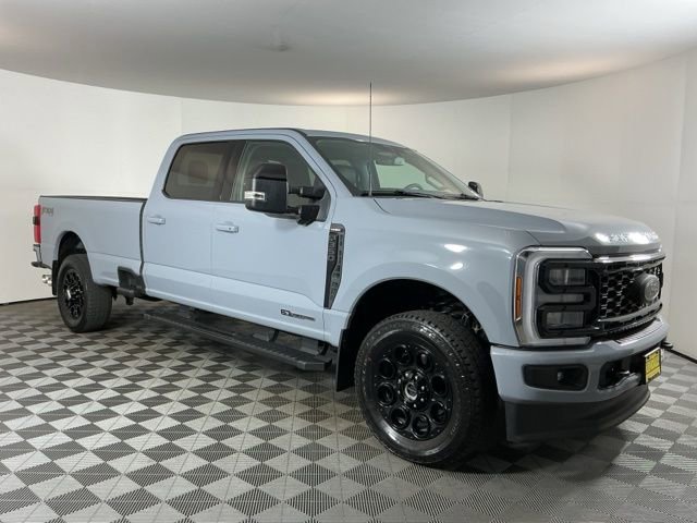 Certified 2025 Ford F350 Lariat w/ Black Appearance Package AWD/4WD image 3