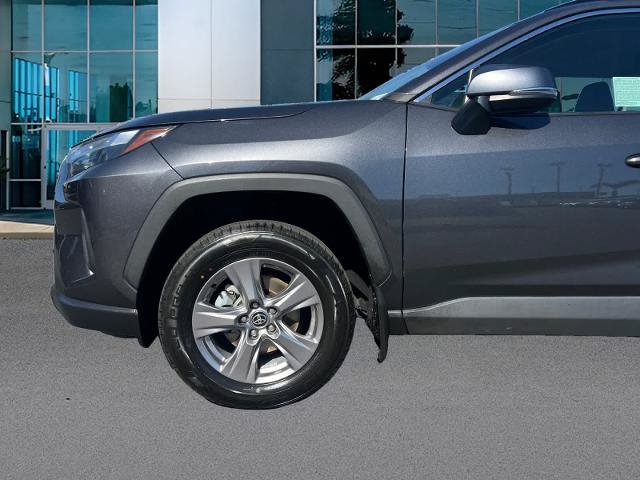 Used 2024 Toyota RAV4 XLE w/ Convenience Package FWD image 9