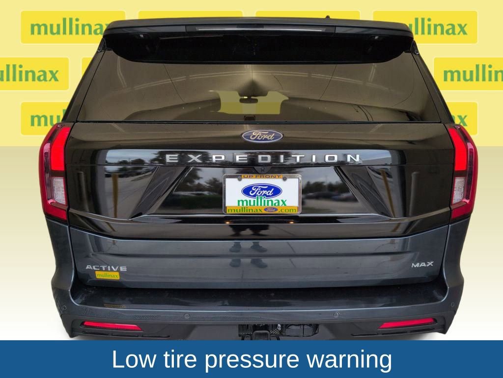 Certified 2025 Ford Expedition Max Active image 39