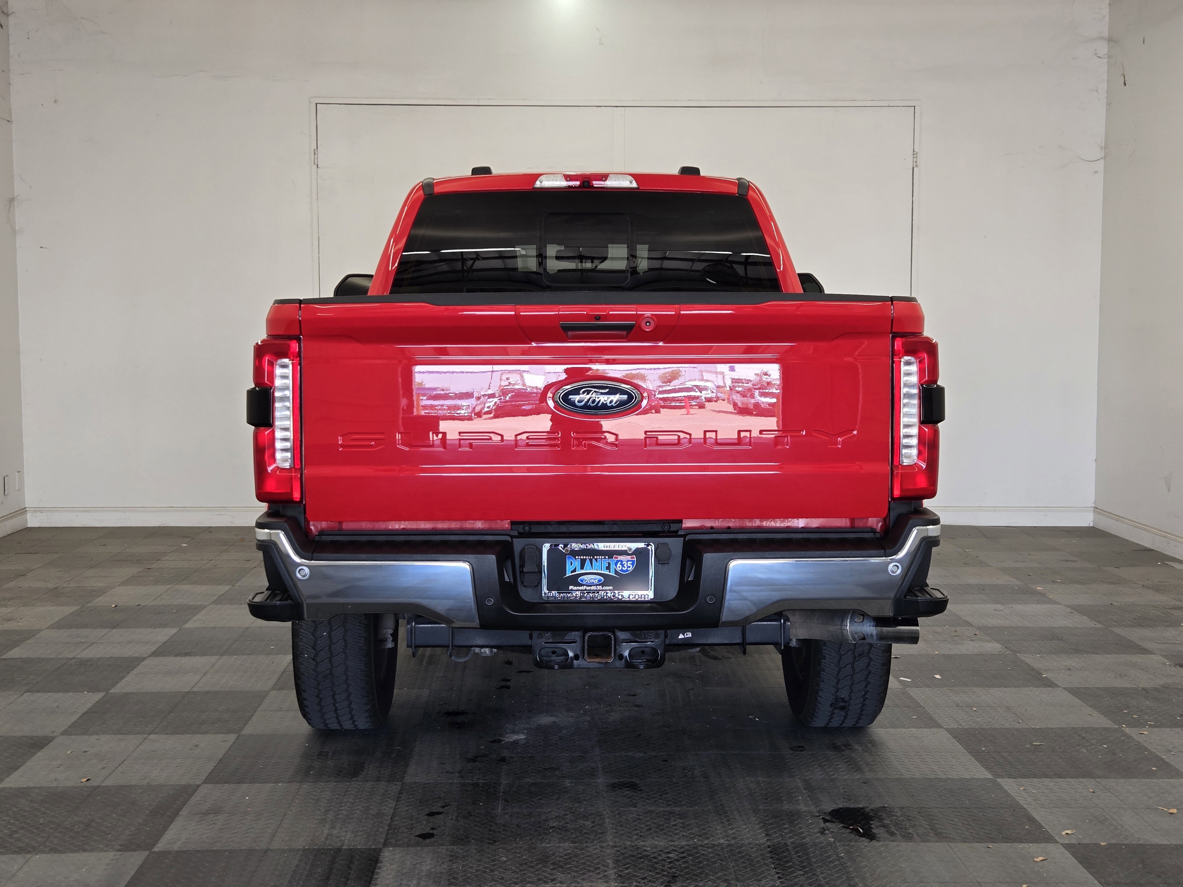 Certified 2023 Ford F250 Lariat w/ Chrome Package AWD/4WD image 3