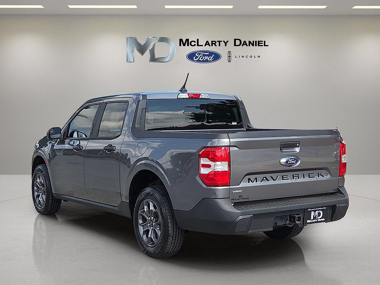 Certified 2022 Ford Maverick XLT FWD image 4