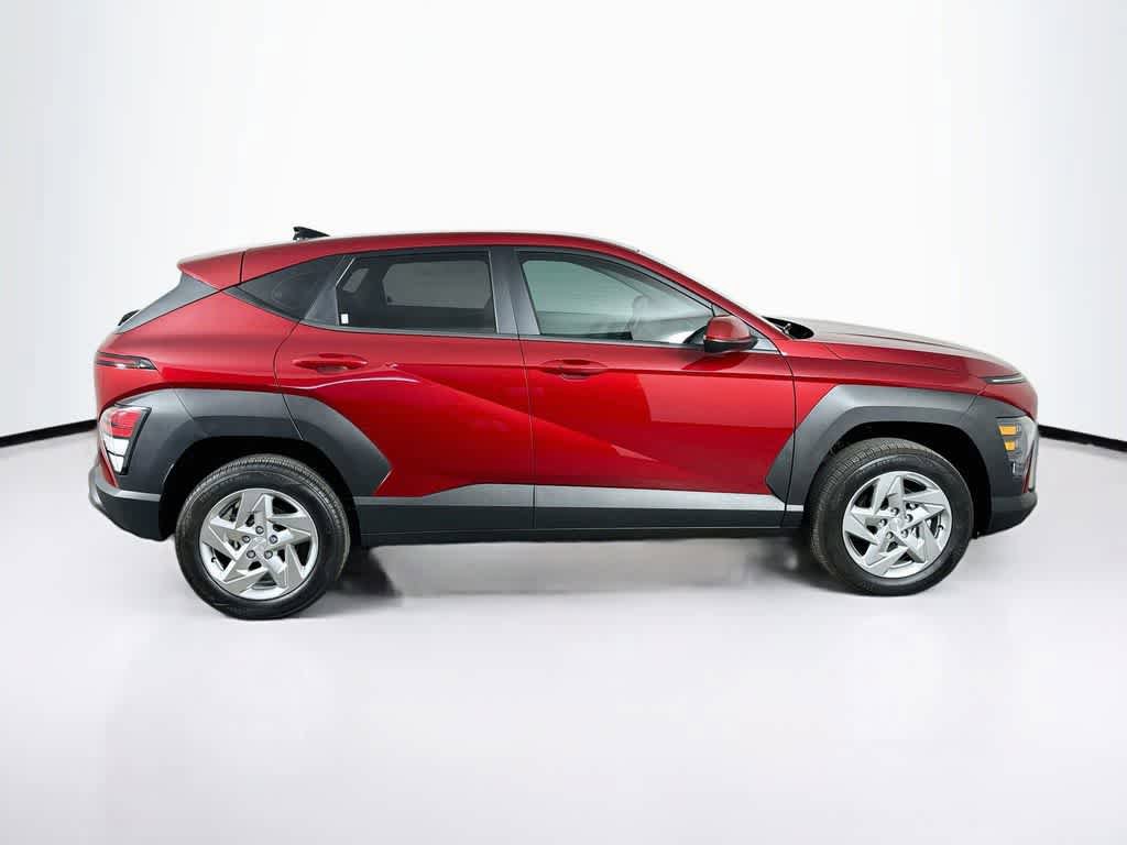 Used 2025 Hyundai Kona SE AWD/4WD image 24