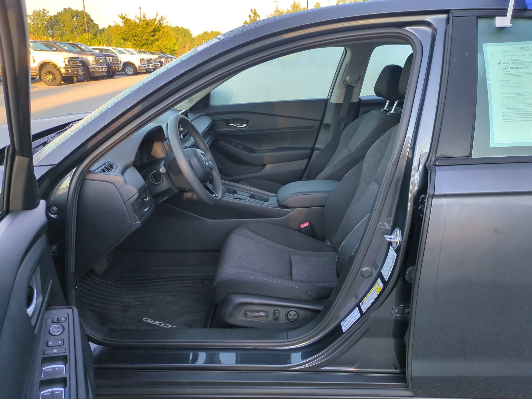 Used 2025 Honda Accord SE image 13