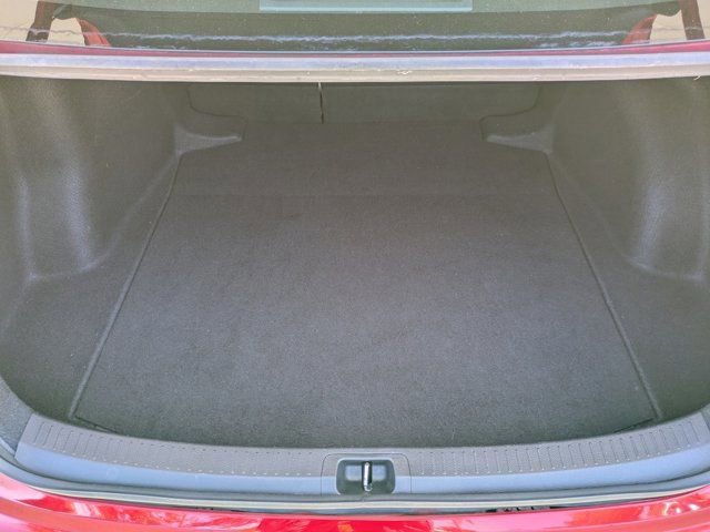 Used 2020 Toyota Corolla LE image 18