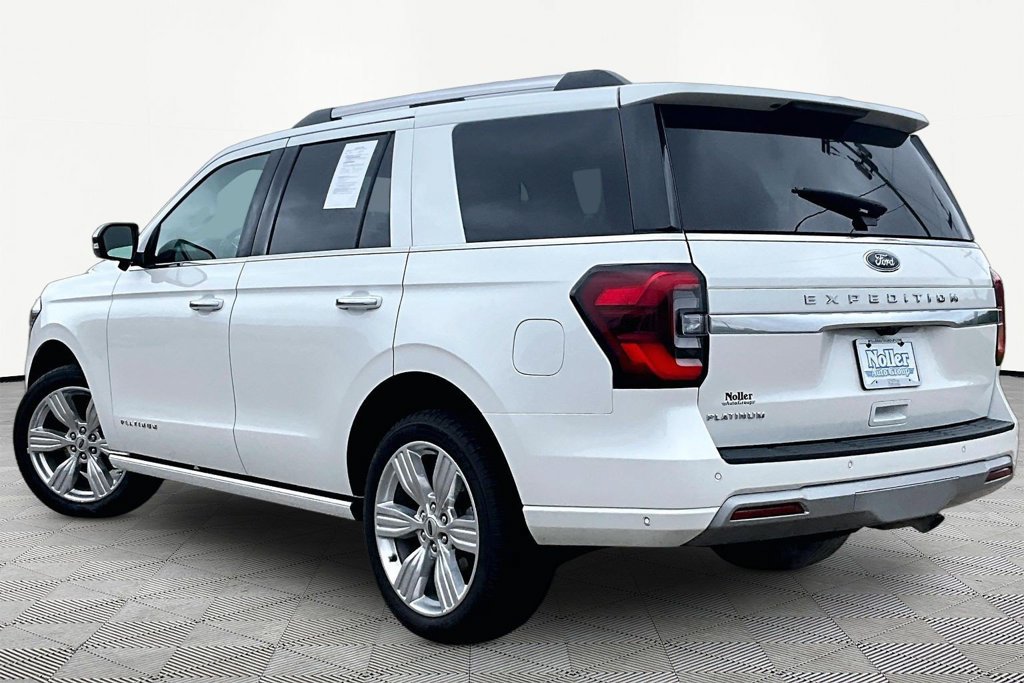 Certified 2024 Ford Expedition Platinum AWD/4WD image 13