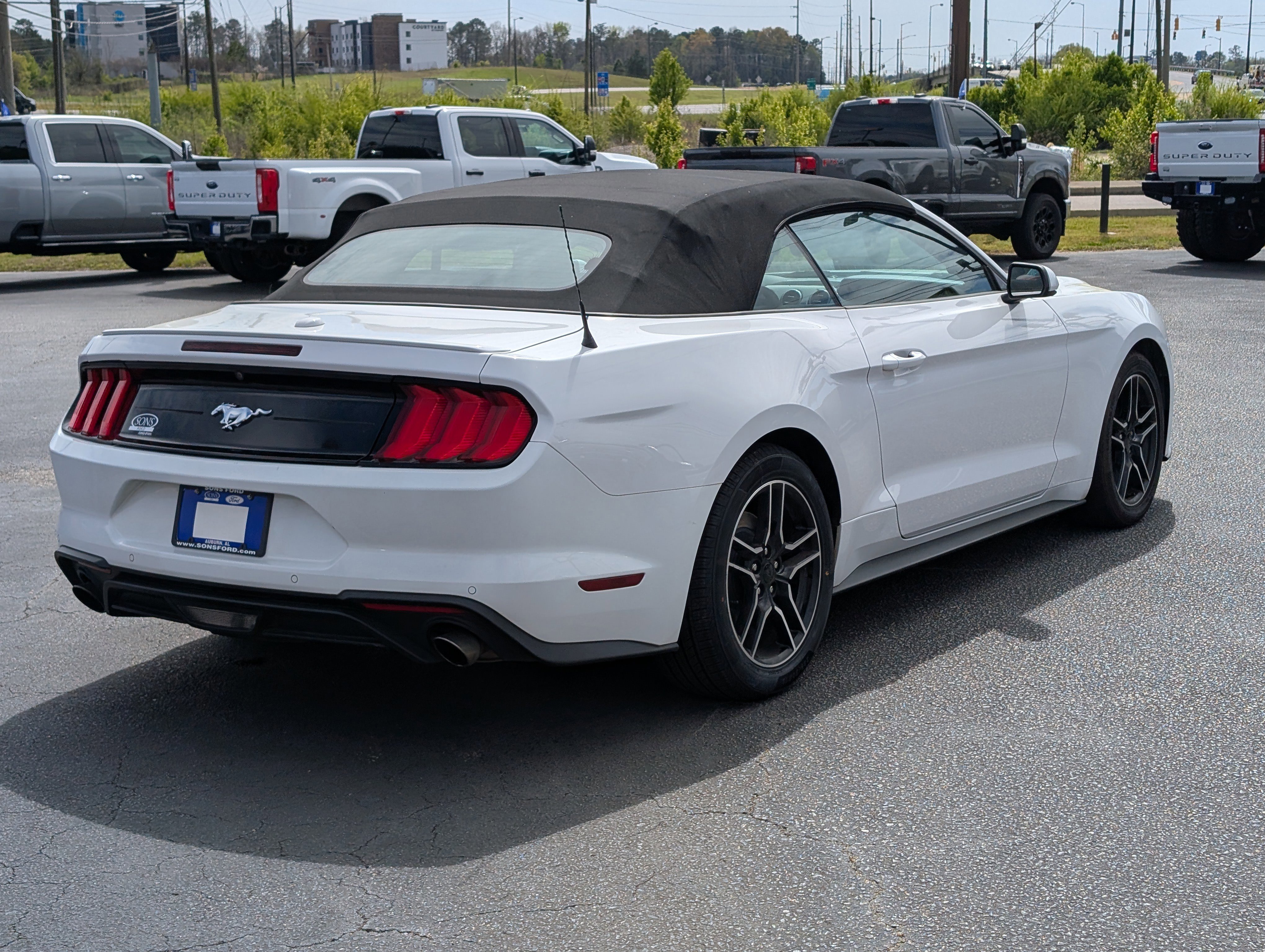 Certified 2021 Ford Mustang Premium image 3