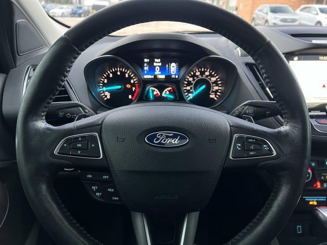 Certified 2017 Ford Escape Titanium w/ Equipment Group 301A image 22