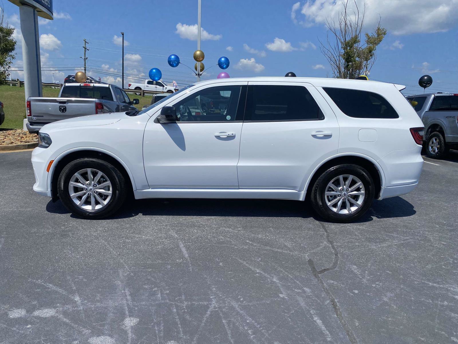 Used 2025 Dodge Durango GT RWD image 4