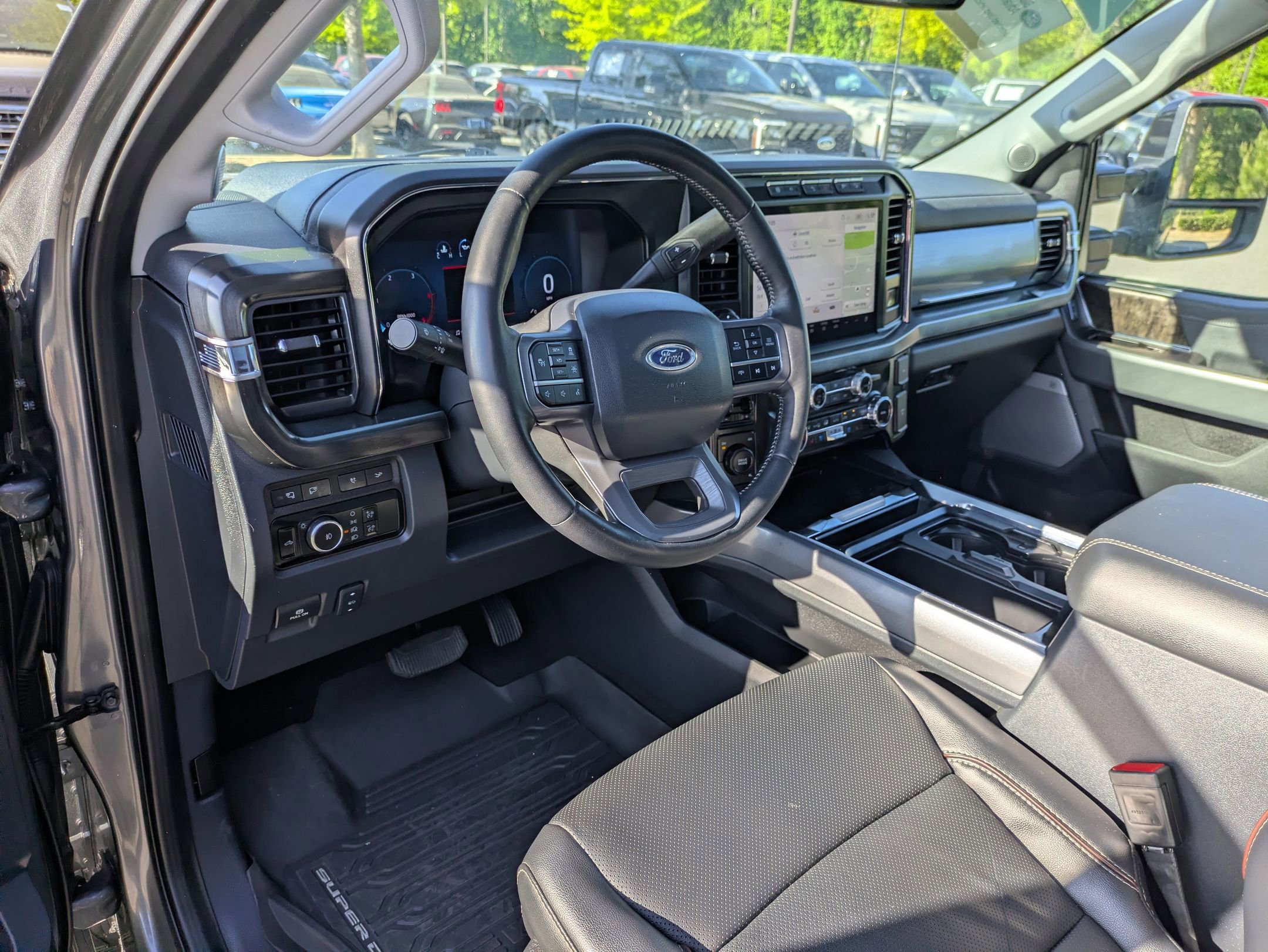 Certified 2024 Ford F350 Lariat w/ Lariat Ultimate Package AWD/4WD image 17