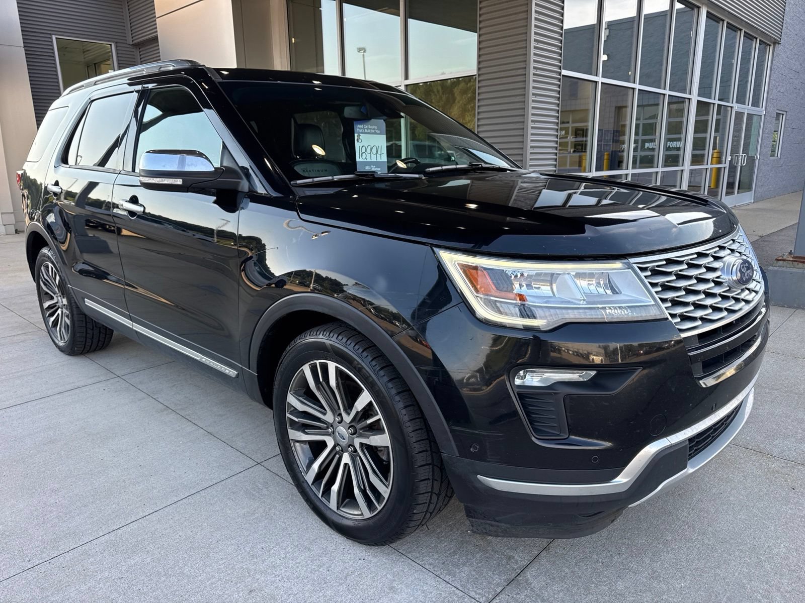 Certified 2018 Ford Explorer Platinum AWD/4WD image 10