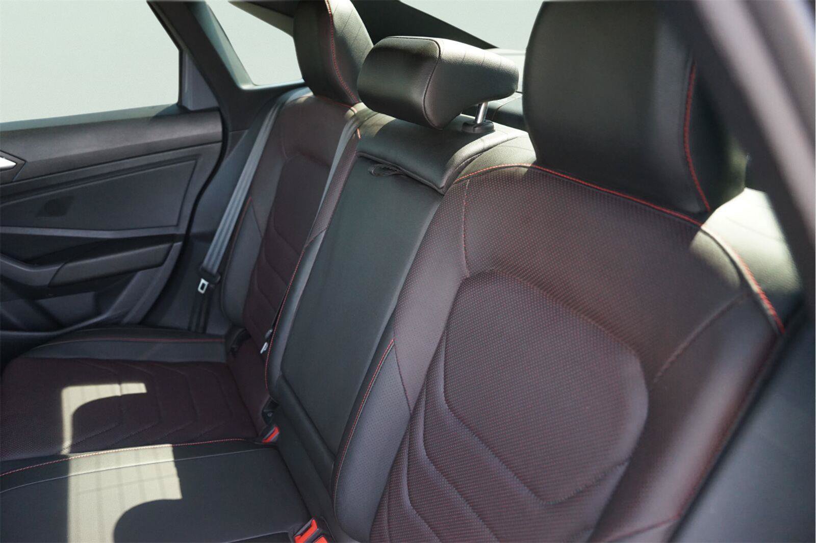 Used 2023 Volkswagen Jetta GLI Autobahn FWD image 14