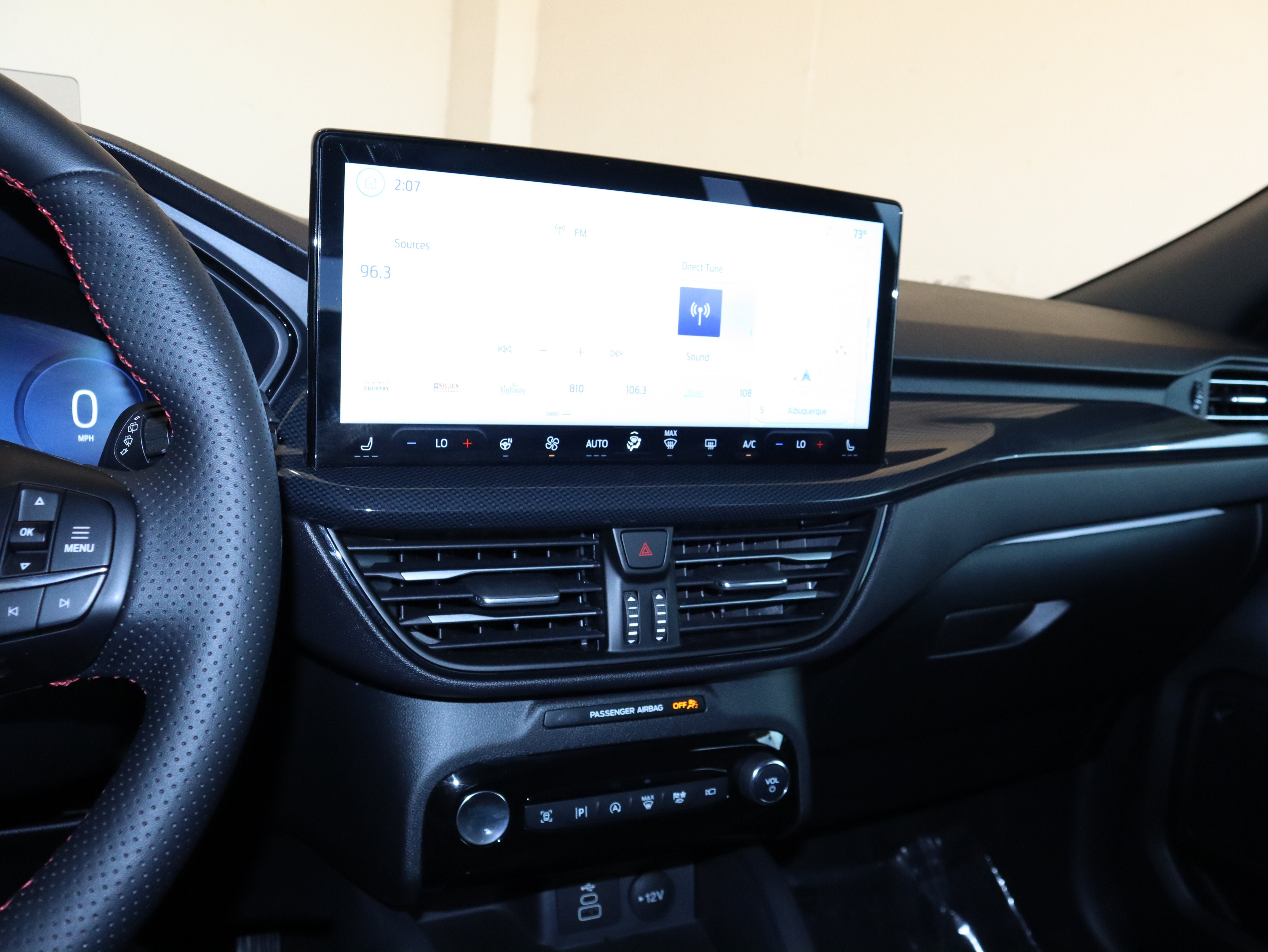 Certified 2025 Ford Escape ST-Line Elite w/ Premium Technology Package AWD/4WD image 25