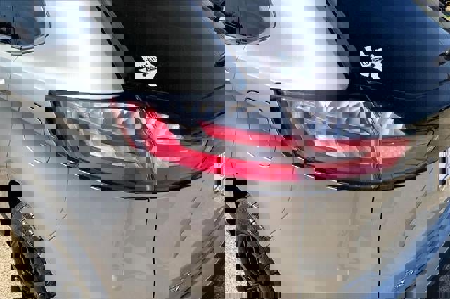 Certified 2024 Ford Edge SEL w/ Convenience Package image 29