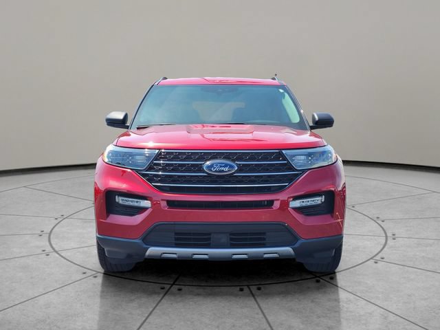 Certified 2023 Ford Explorer XLT w/ Equipment Group 202A AWD/4WD image 15